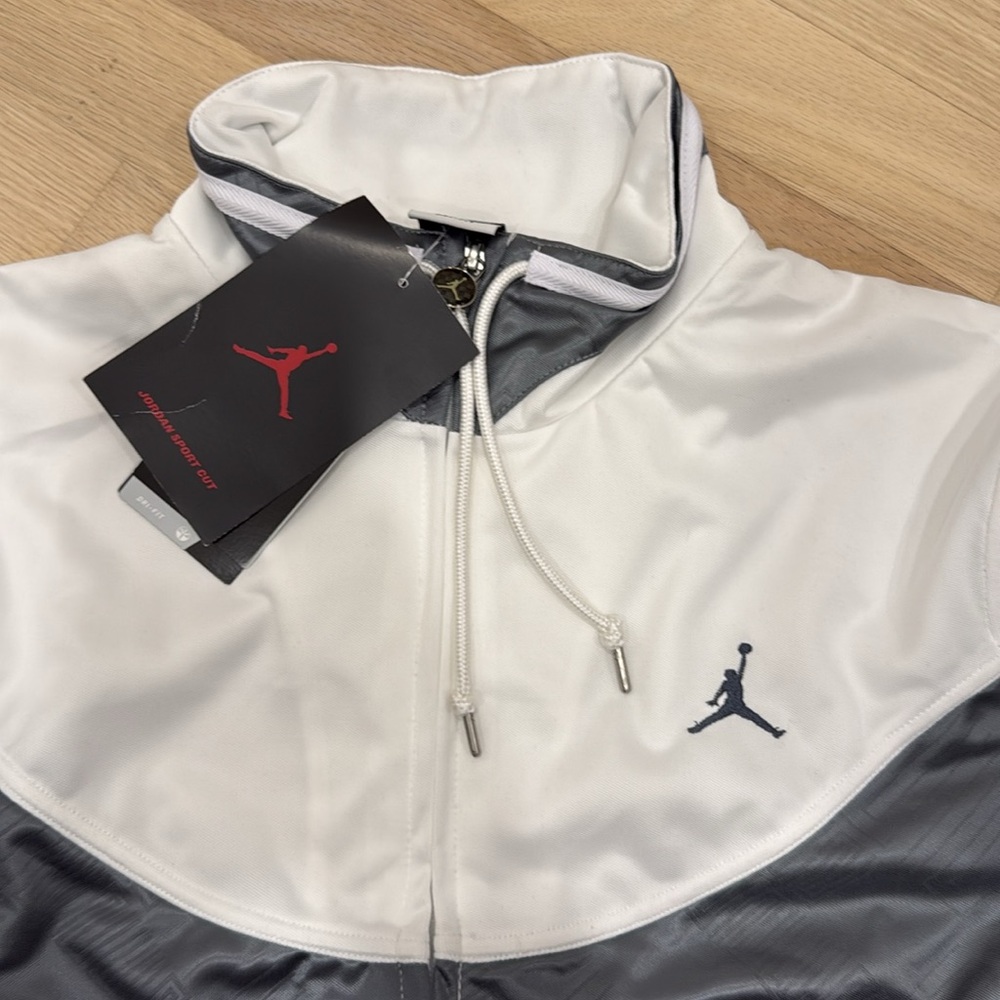 Jordan jacket small - Picture 2 of 6